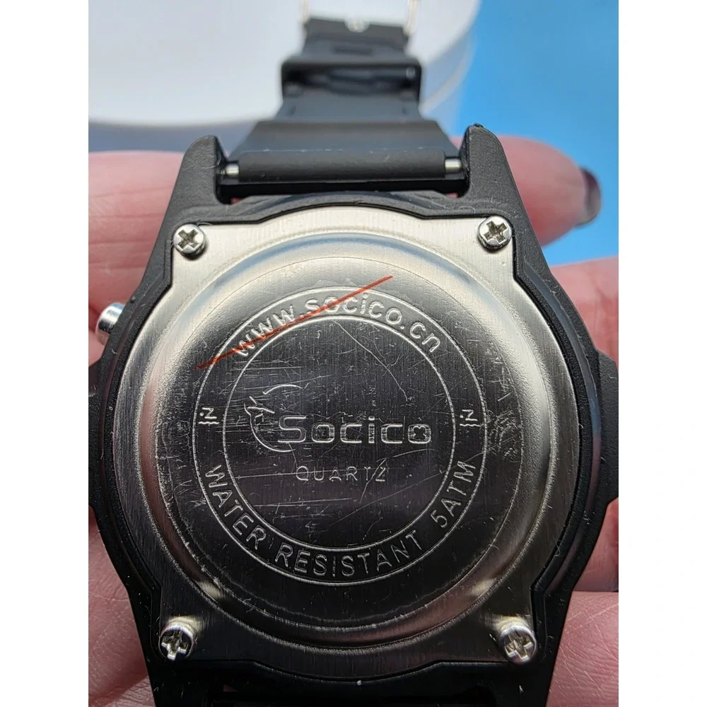 Socico‎ Sport Watch Black Water-resistant Up To 50 Meters Manuel Included #0196